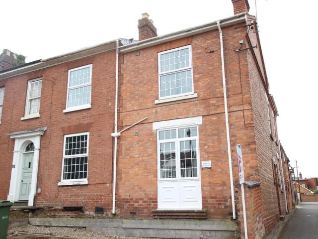 Avenue Road, Worcester WR2 7 bed semi detached house to rent £659 pcm £152 pw