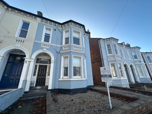 Avenue Road, CV31 3PF 7 bed semi detached house to rent £3,200 pcm £738 pw