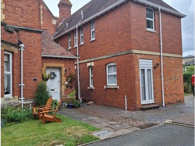 Avenue Road, Malvern WR14, 2 bed semi detached house to rent, £850 pcm | PrimeLocation