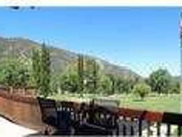 Average Rent $1,200 a month That´s a STEAL. Will Consider!