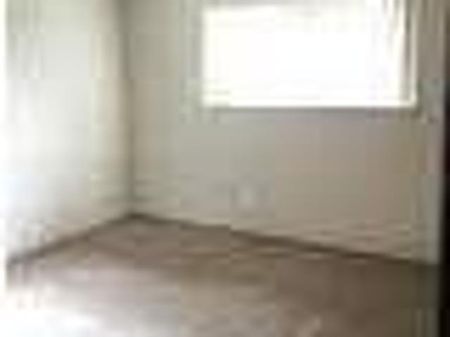 Average Rent $995 a month That´s a STEAL!