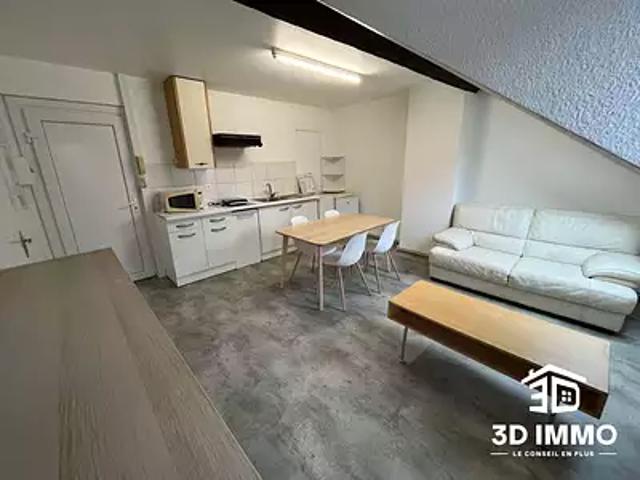 Avesnes sur Helpe 59440 Location appartement 1 pièce t1 au dernier étage