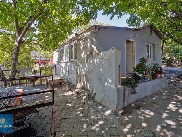 Avgadı' 248 M2 Arsa İçerisinde 2 Odalı Müstakil Ev