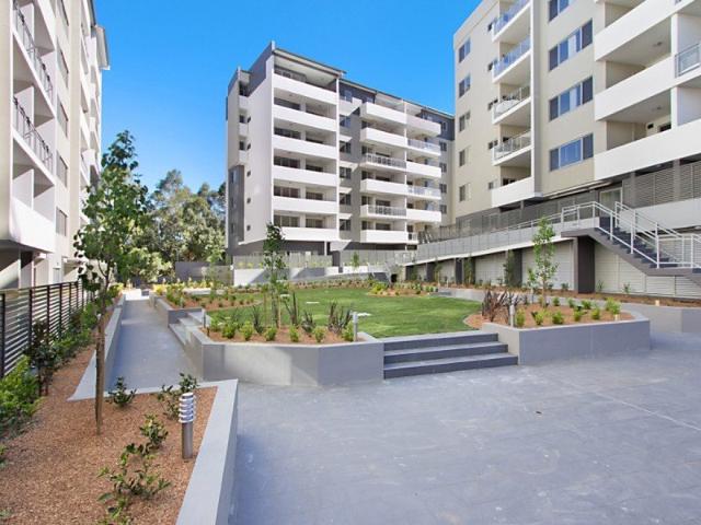Avialable 15th October Spacious Two Bedroom Apartment
