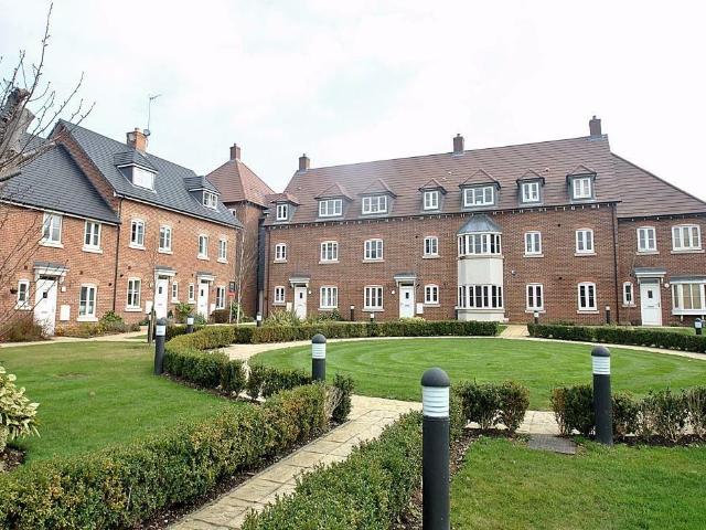 Avian, Curo Park, Frogmore, St.Albans AL2, 2 bed flat to rent, £1,550 pcm | PrimeLocation