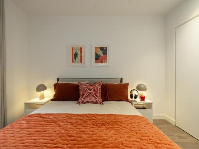 Aviator Drive London NW2 2 bed maisonette to rent £3,500 pcm £808 pw