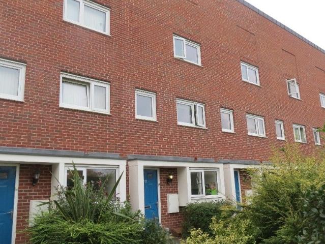 Aviation Avenue, Hatfield AL10, 4 bed terraced house to rent, £2,450 pcm | PrimeLocation