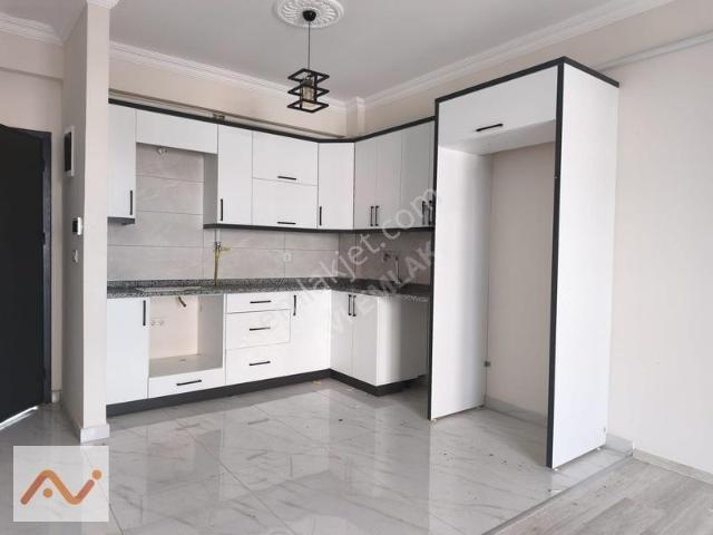 Avi'den Okullar Bölgesinde 105 M² Satılık Daire