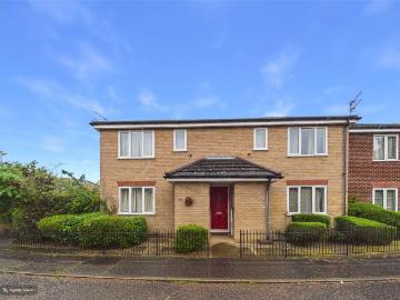 Avignon Close, Colchester, Essex CO2, Studio to rent, £750 pcm | PrimeLocation