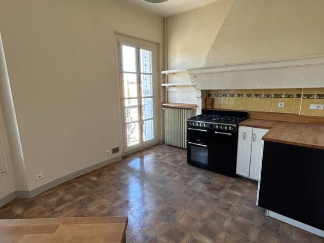 « AVIGNON IM APPARTEMENT T4 135.61M² »