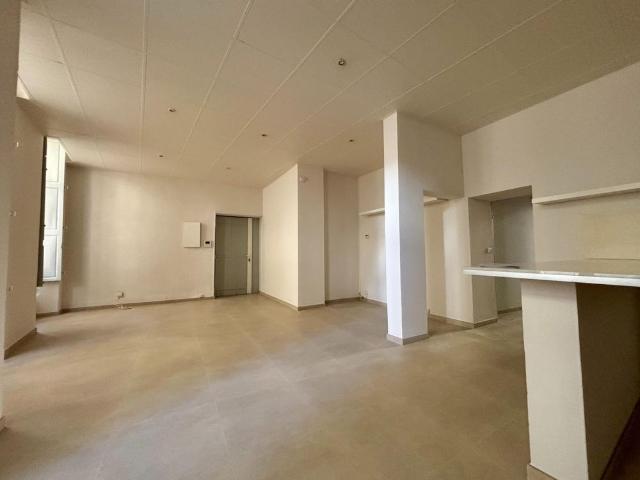« AVIGNON IM APPARTEMENT T2 60.95m² »