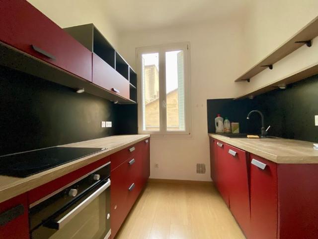 « AVIGNON IM APPARTEMENT T3 62.39M² AVEC BALCON »