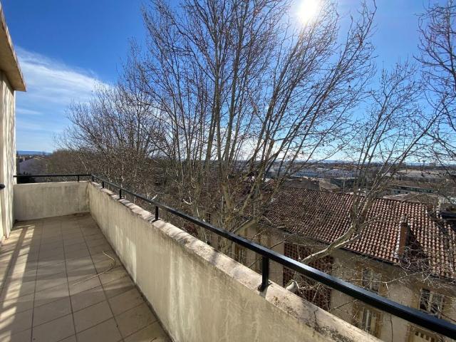 « AVIGNON IM APPARTEMENT TYPE 3 DE 63.40M² AVEC BALCON »