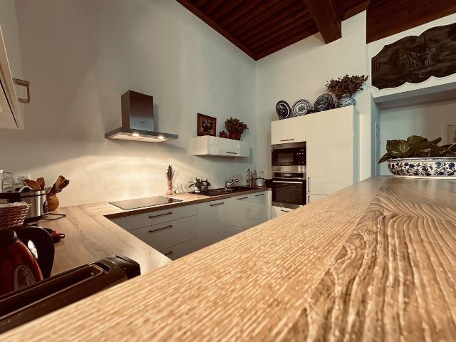 Avignon Intra Muros, Appartement Bourgeois Avec Ascenseur 0m² Avignon