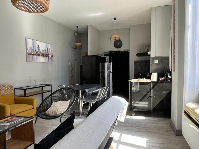 Avignon Quartier Vernet Appartement T2 meublé