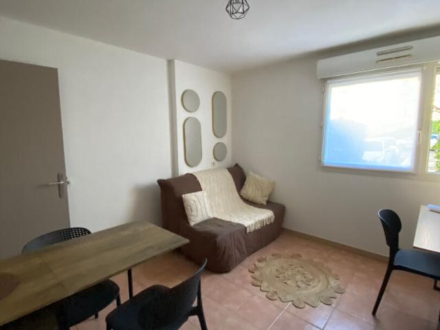 AVIGNON STUDIO MEUBLE 410