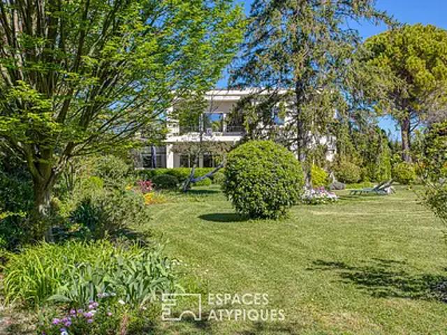 Avignon 84000 Achat / Vente maison 7 pièces t7 au dernier étage terrasse