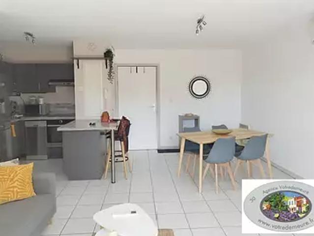 Avignon 84000 Location appartement 3 pièces t3 piscine parking