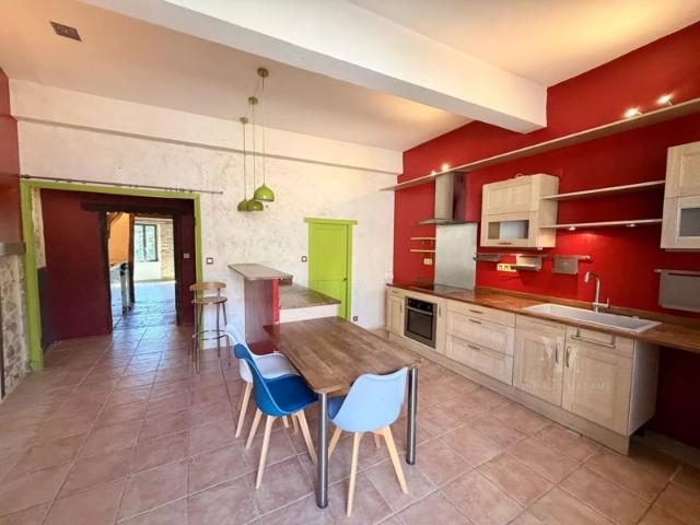 Avignonet, maison de caractère de 170 m2 avec jardin