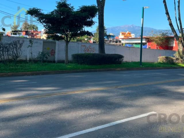 ?vila Camacho zona Centro en Xalapa, Ver. terreno en venta