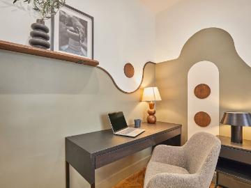 Avina 3 bedrooms in Trocadero, Paris Amsterdam Apartments for Rent