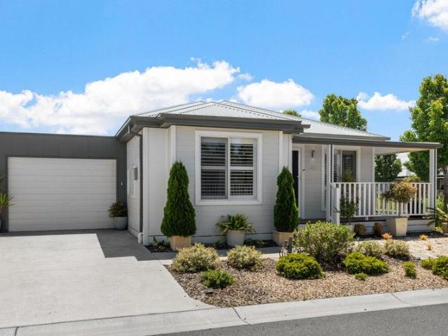 Avington Living Site 440