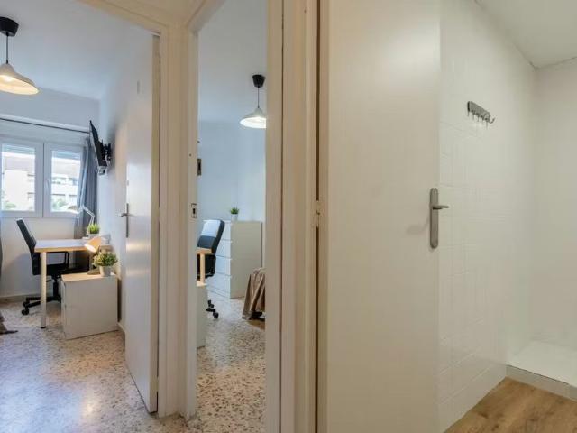 Avinguda de Blasco Ibez, Valencia, Valencian Community 46022