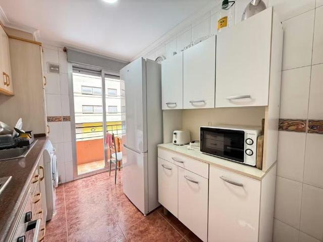 Avinguda de Peris i Valero, Valencia, Valencian Community 46004