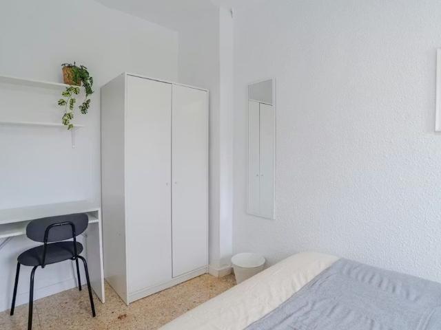 Avinguda del Camí Nou, Xirivella, Valencian Community 46950