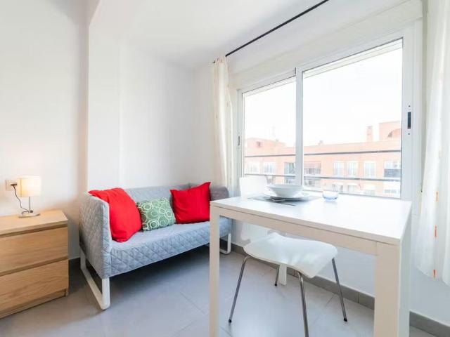 Avinguda del Cid, Valencia, Valencian Community 46014