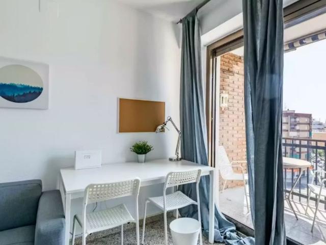 Avinguda del General Avilés, Valencia, Valencian Community 46015