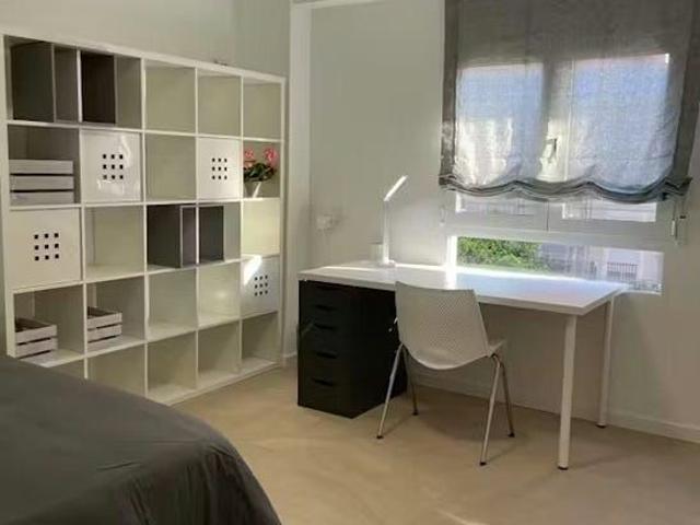 Avinguda del Port, Valencia, Valencian Community 46024