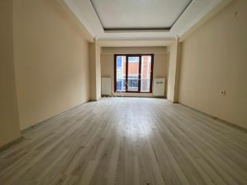 Avrupa Emlak Tan Memura,menderes Mh 120m² 3+1 3.kat,7 Yıllık,asansör,dörtyol Ve Metroya Yakın,boyalı