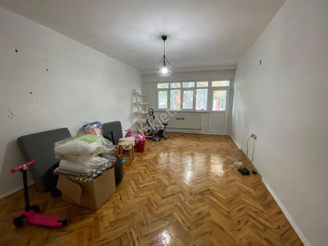 Avrupa Emlak Tan Menderes Mah 105m² 2+1 1.normal Kat menderes Metro 5 Dk,sabit Gelirliye Kiralık