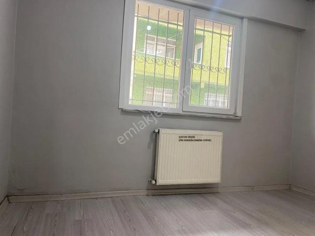 Avrupa Emlak Tan Oruçreis Mh 75m² 2+1 Yüksek Giriş,25 Yaş,binada Kentsel Yoktur,yüzyıl Metroya 10 Dk