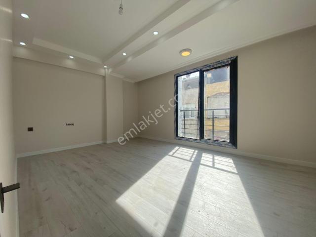 Avrupa Emlak Tan Fatih Mah 90m²2+1 3.kat,sıfır,asansörlü,ankastre Fırın,metroya 10 Dk,sabit Gelir