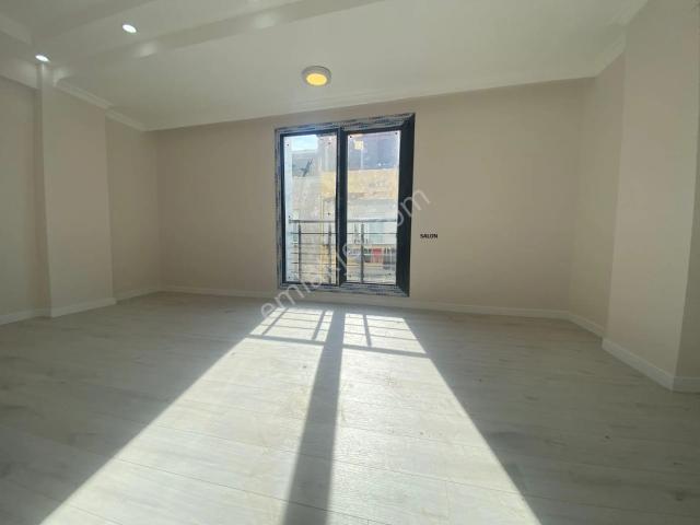 Avrupa Emlak Tan Fatih Mah 90m²2+1 3.kat,sıfır,asansörlü,ankastre Fırın,metroya 10 Dk,sabit Gelir