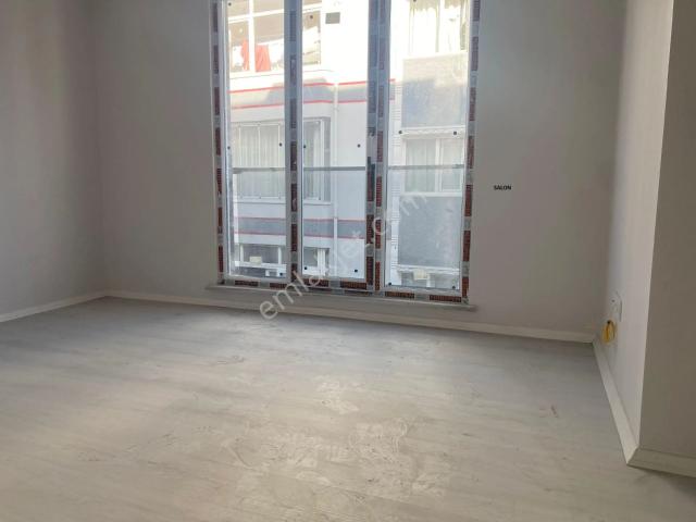 Avrupa Emlak Tan Çifte Havuzlar Mah 75m²2+1 3.kat,sıfır,yıldız Tek.üniversite Yakın,sabit Gelirliye