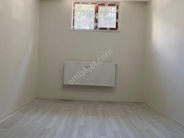 Avrupa Emlak Tan sabit Gelirliye genç Osman Mh 70m² 2+1 Bahçe Kat,sıfır Bina açıklamayı Okuyunuz