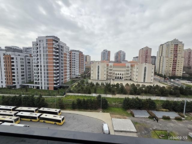 AVRUPA KONUTLARININ KARŞISINDA BAŞAK 1 DE SATILIK 2+1 DAİRE