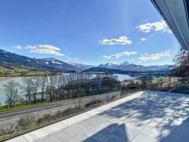 Avry dvt Pont Magnifique villa de 6.5 pièces à louer
