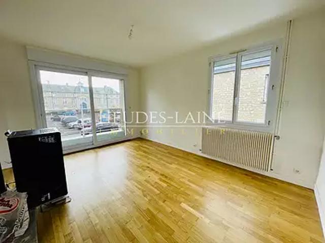 Avranches 50300 Location appartement 3 pièces t3 au dernier étage cave