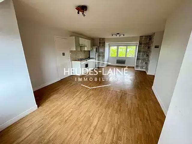 Avranches 50300 Location appartement 2 pièces t2 au dernier étage