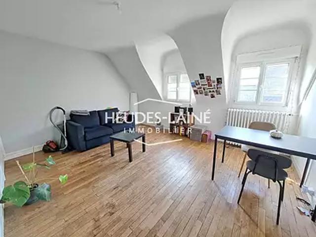 Avranches 50300 Location appartement 2 pièces t2 au dernier étage