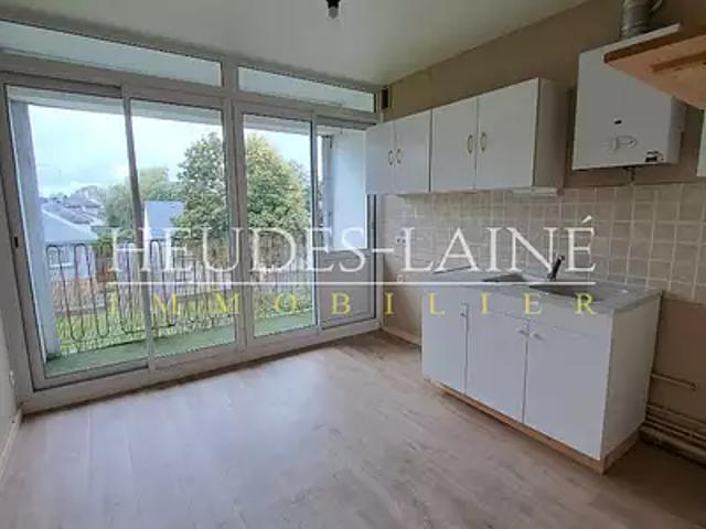 Avranches 50300 Location appartement 4 pièces t4 cave