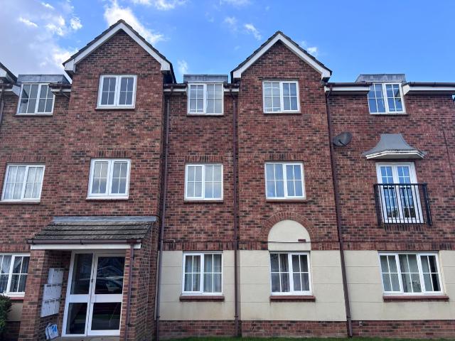 Avro Close, Southampton SO15, 2 bed flat to rent, £1,200 pcm | PrimeLocation