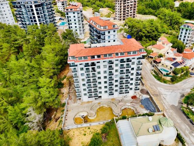 Avsallar'da 3+1 Dubleks Deniz Manzaralı, Site İçinde
