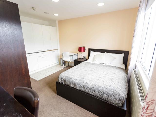 AXO Oxford Circus, London Has an Apartment