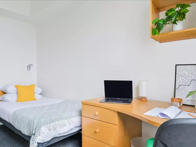 AXO Waterloo London Student Accommodation | Amber