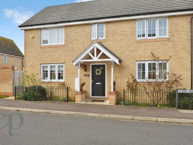 Axon Paddock, Shefford SG17, 4 bed detached house to rent, £2,500 pcm | PrimeLocation